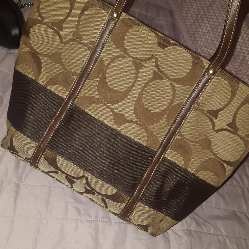 ❣COACH PURSE❣
